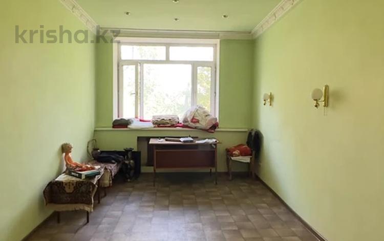 3-комнатная квартира · 107 м² · 2/4 этаж, Республики 179 за 11.8 млн ₸ в Темиртау — фото 2