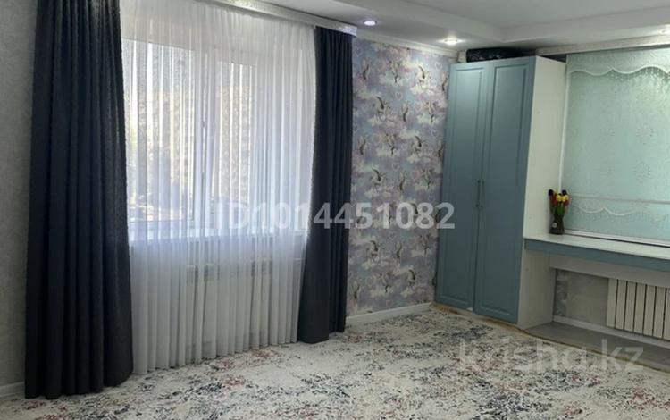 3-комнатная квартира · 115 м² · 5/6 этаж, мкр Женис 32/1 за 46 млн ₸ в Уральске — фото 2