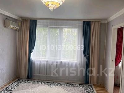 3-комнатная квартира · 60 м² · 4/5 этаж, Ломоносова — Тағам за 17.6 млн ₸ в Актобе
