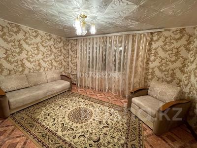 3-бөлмелі пәтер, 90 м², 8/11 қабат тәулігіне, Абулхаир хана, бағасы: 12 000 〒 в Актобе