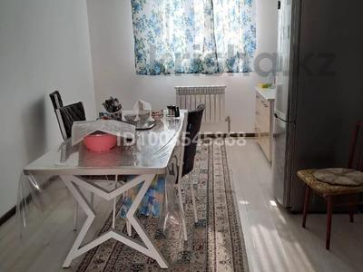 Отдельный дом · 4 комнаты · 90 м² · 9 сот., Нурплаза 3 — Улица Маметовой за 20 млн ₸ в Исаеве