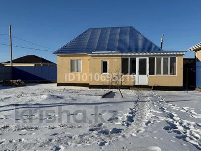 Отдельный дом · 2 комнаты · 60 м² · 6 сот., мкр Жулдыз, Арона Аюпова 29/1 за 15 млн 〒 в Атырау