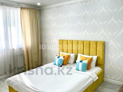 Аренда квартир посуточно в Алматы: 1-комнатная квартира · 47 м² · 10/12 этаж, мкр Акбулак 49 — Момышулы за 13 000 〒 1-комнатная квартира · 47 м² · 10/12 этаж, мкр Акбулак 49 — Момышулы за 13 000 〒 в Алматы, Алатауский р-н
