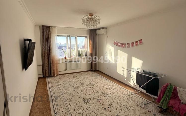 3-бөлмелі пәтер · 74.3 м² · 6/6 қабат, ерниязова 18, бағасы: 36 млн ₸ в Атырау — фото 3