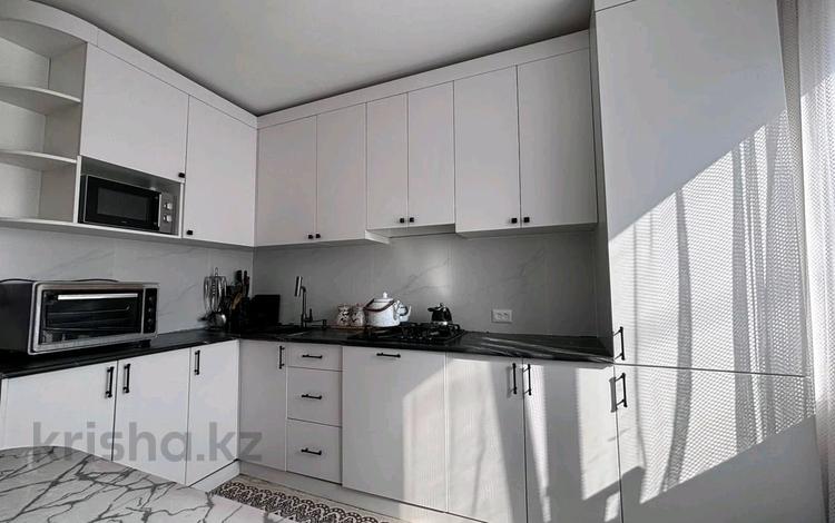 3-бөлмелі пәтер · 68.7 м² · 7/9 қабат, Боровской 70, бағасы: 21 млн ₸ в Кокшетау — фото 2