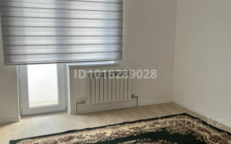 3-бөлмелі пәтер · 74 м² · 6/9 қабат, Бозарық ш/а 4, бағасы: 140 000 ₸ в Шымкенте, Абайский р-н — фото 2