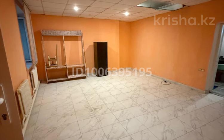 Еркін, кеңселер, дүкендер мен бутиктер, қоймалар, сұлулық салондары, медорталықтар мен дәріханалар, ойын-сауық · 43 м², бағасы: 13.5 млн 〒 в Ерейментау — фото 5