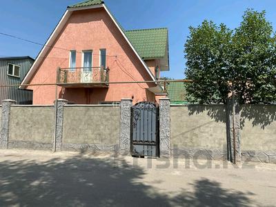 Отдельный дом • 5 комнат • 165 м² • 8 сот., мкр Акбулак за 93 млн 〒 в Алматы, Алатауский р-н