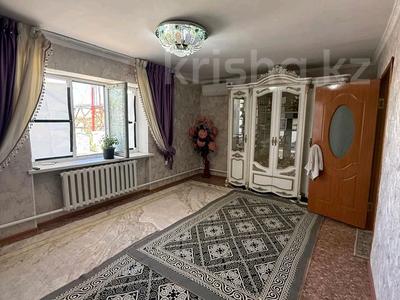 2-бөлмелі пәтер · 45 м² · 2/2 қабат, Дуйсенова 75, бағасы: 4 млн ₸ в 