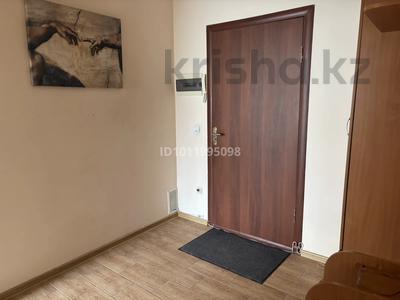 2-бөлмелі пәтер · 69 м² · 3/5 қабат, ул. Кайрата Рыскулбекова 27/3 — К.Рыскулбекова, Ш.Кудайбердыұлы, бағасы: 29 млн ₸ в Астане, Алматы р-н