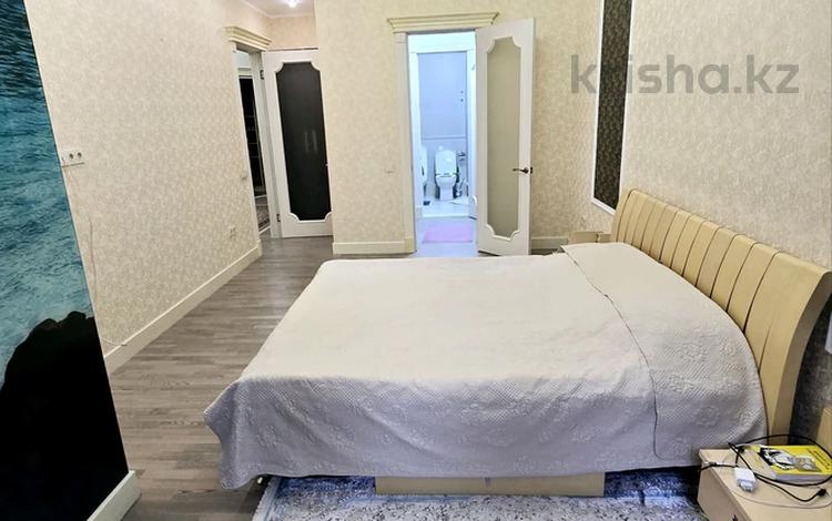 3-комнатная квартира · 129.2 м² · 1/5 этаж, мкр Юбилейный за 125 млн ₸ в Алматы, Медеуский р-н — фото 2