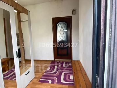 3-комнатная квартира · 88 м², мкр Жастар 2 — Находится возле школы за 120 000 〒 в Актобе, жилой массив Жанаконыс