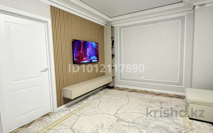 2-комнатная квартира · 55 м² · 9/10 этаж, ул. Е-15 9/2 за 35 млн ₸ в Астане, Есильский р-н — фото 2