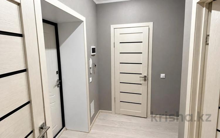 1-комнатная квартира · 35 м² · 5/9 этаж, Мустафа Шокай 107 за 21.5 млн ₸ в Астане, Сарайшык р-н — фото 2
