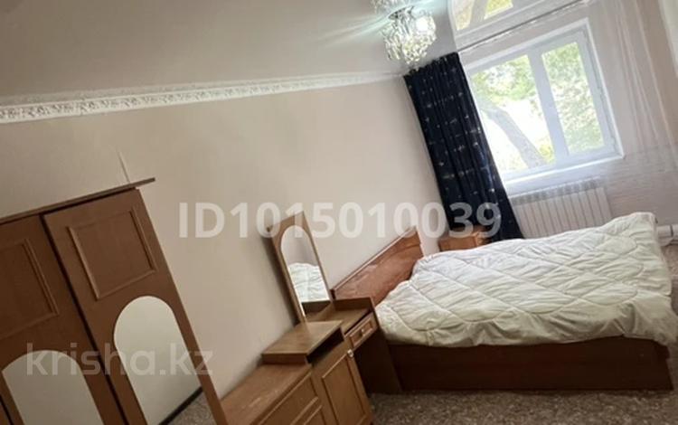 2-комнатная квартира · 44.1 м² · 1/5 этаж, Ленинградская за 80 000 ₸ в Шахтинске — фото 2