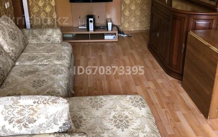 2-комнатная квартира · 53 м² · 3/5 этаж, Назарбаева 191/1 за 17 000 ₸ в Уральске — фото 2