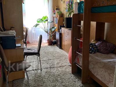 2-бөлмелі пәтер · 42 м² · 5/5 қабат, Алмагүл ш/а. 2 — Жарокова, бағасы: 31.5 млн ₸ в Алматы, Бостандыкский р-н