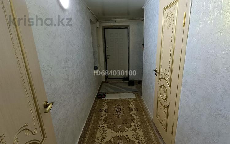 Отдельный дом • 5 комнат • 700 м² • , ул Алия Молдагулова 73/1 за 20 млн 〒 в  — фото 2