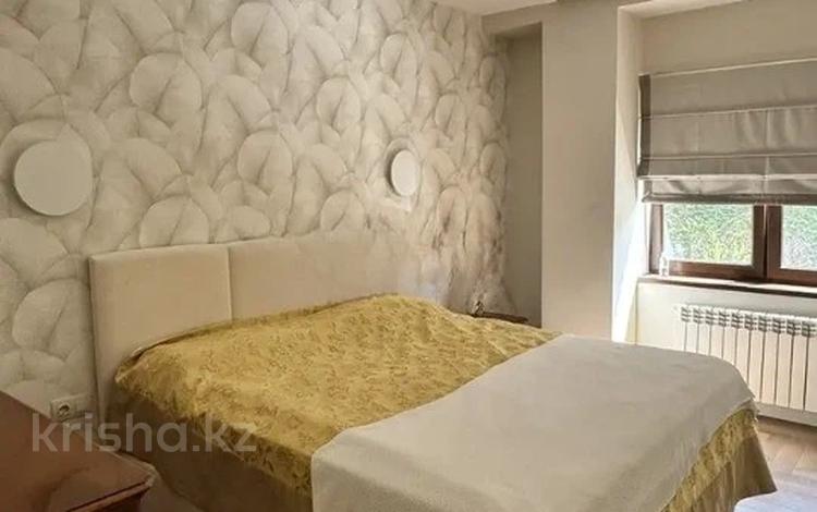 2-комнатная квартира · 67.5 м² · 2/4 этаж, улица Омаровой за 65 млн ₸ в Алматы, Медеуский р-н — фото 4