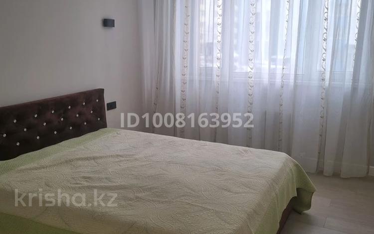 2-комнатная квартира · 53 м² · 2/12 этаж, мкр Дарабоз 87 за 250 000 ₸ в Алматы, Алатауский р-н — фото 2