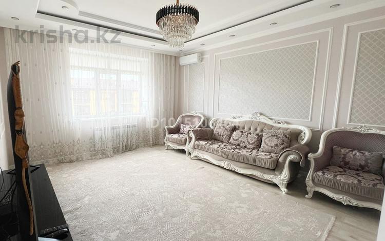 3-комнатная квартира · 100 м² · 4/4 этаж, скоробогатова 118 за 46 млн ₸ в Уральске — фото 2