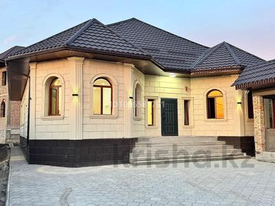 Дом · 6 комнат · 320 м², Баисеитова 61в за 120 000 〒 в Жанатурмысе