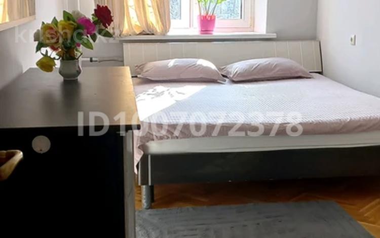 2-комнатная квартира · 48 м² · 4/4 этаж, ул Макатаева 68 за 18 000 ₸ в Алматы, Медеуский р-н — фото 2