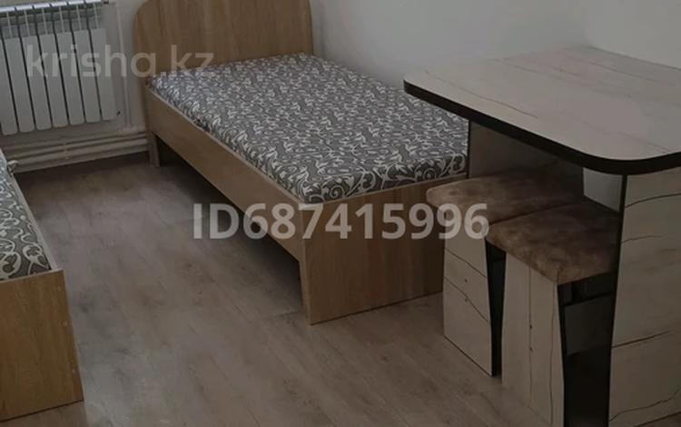 1 комната · 15 м² · 1 этаж, 3 микрорайон возле дома 6 за 20 000 ₸ в Таразе — фото 3