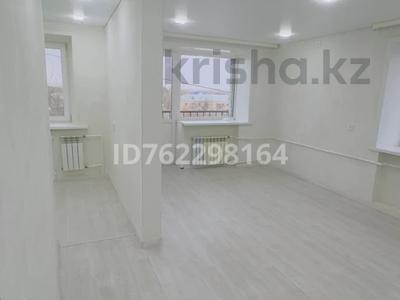 1-комнатная квартира · 29.6 м² · 5/5 этаж, Машхур Жусупа 27 за 6.5 млн 〒 в Экибастузе