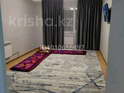 3-комнатная квартира · 88 м² · 3/12 этаж, Жаңа қала,11 көше 23/3 — Народный банк,мұз айдыны,ктл,арзан супермеркет за 150 000 〒 в Туркестане