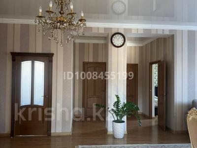 Отдельный дом · 6 комнат · 240 м² · 6.8 сот., ул. Ардагер за 90 млн ₸ в Кыргауылдах
