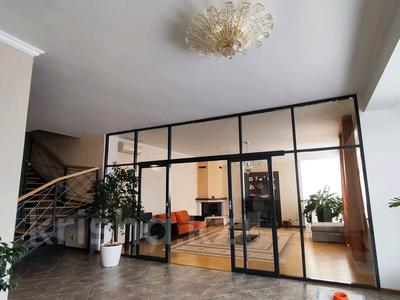 Пәтерлер в Алматы: 10-бөлмелі пәтер · 709 м² · 9/10 қабат, мкр Керемет 5 к19, бағасы: 380 млн 〒 10-бөлмелі пәтер · 709 м² · 9/10 қабат, мкр Керемет 5 к19, бағасы: 380 млн 〒 в Алматы, Бостандыкский р-н