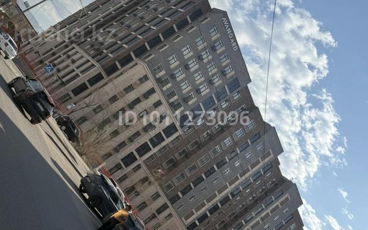 3-комнатная квартира · 94 м² · 4/10 этаж, мкр Юго-Восток, мкр Степной 2 18/1 за 49 млн ₸ в Караганде, Казыбек би р-н — фото 2