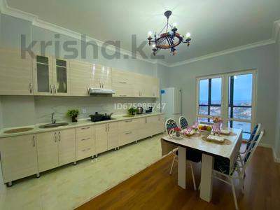 Аренда квартир посуточно в Шымкенте: 3-комнатная квартира · 120 м² · 6/12 этаж, мкр Нурсат 2, Байтерекова 100/4 за 30 000 〒 3-комнатная квартира · 120 м² · 6/12 этаж, мкр Нурсат 2, Байтерекова 100/4 за 30 000 〒 в Шымкенте, Каратауский р-н