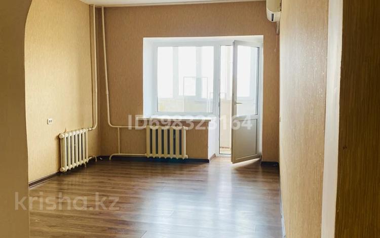 1-бөлмелі пәтер · 39 м² · 3/6 қабат, Щурихина 40, бағасы: 13.9 млн ₸ в Уральске — фото 60