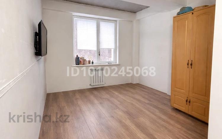 2 бөлме · 57 м² · 2 қабат, Сатпаева 13в, бағасы: 50 000 ₸ в Усть-Каменогорске — фото 4
