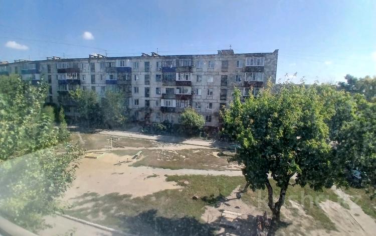 2-комнатная квартира · 46.6 м² · 3/5 этаж, 50 лет октября 17 за 15 млн ₸ в Рудном — фото 2