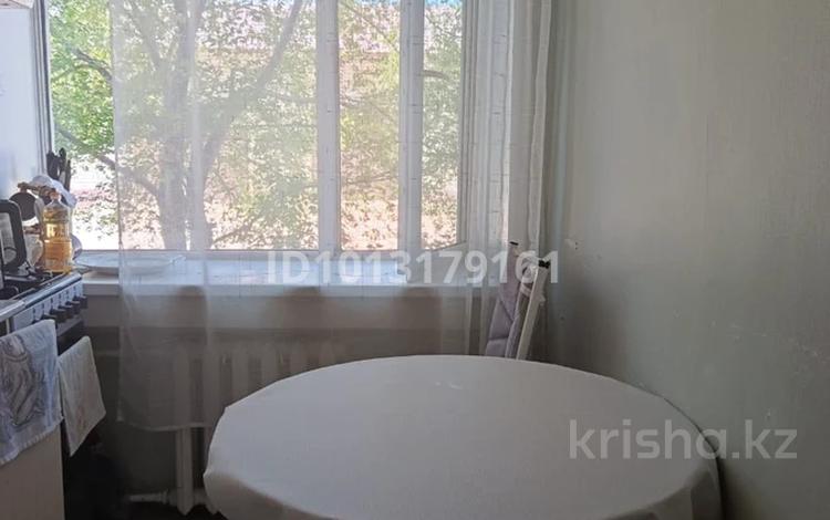 2-комнатная квартира · 38.5 м² · 1/5 этаж, трусова 147 за 20 млн ₸ в Семее — фото 2
