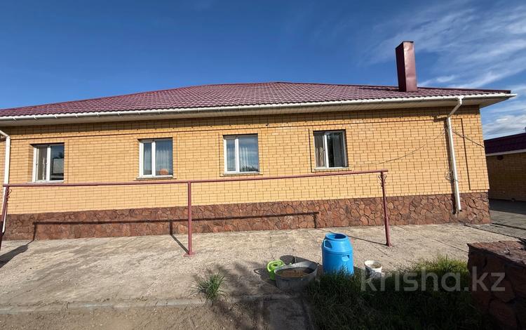 Отдельный дом · 6 комнат · 300 м² · 15 сот., Мирная за 75 млн ₸ в Семее — фото 4