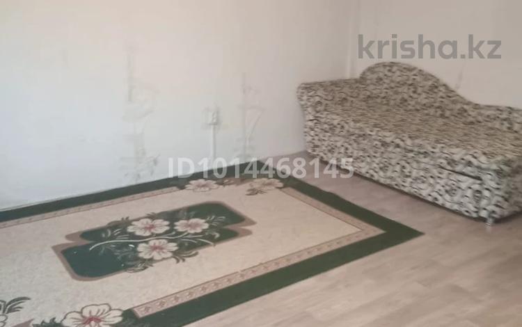 2-комнатная квартира · 60 м² · 2/5 этаж, Торайгырова 111 — Район вокзала за 130 000 ₸ в Павлодаре — фото 2