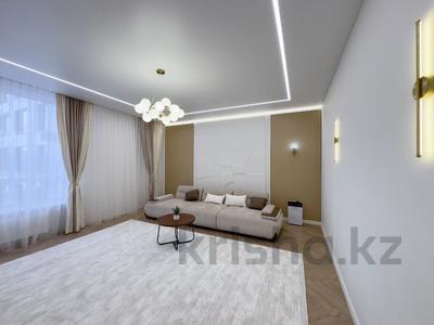 3-комнатная квартира · 102.7 м² · 5/9 этаж, Кайым Мухамедханов 6 за 127 млн 〒 в Астане