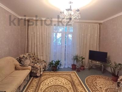 3-комнатная квартира · 73 м² · 2/2 этаж, Майкудук, Майкудук Архитектурная за 17 млн ₸ в Караганде, Алихана Бокейханова р-н