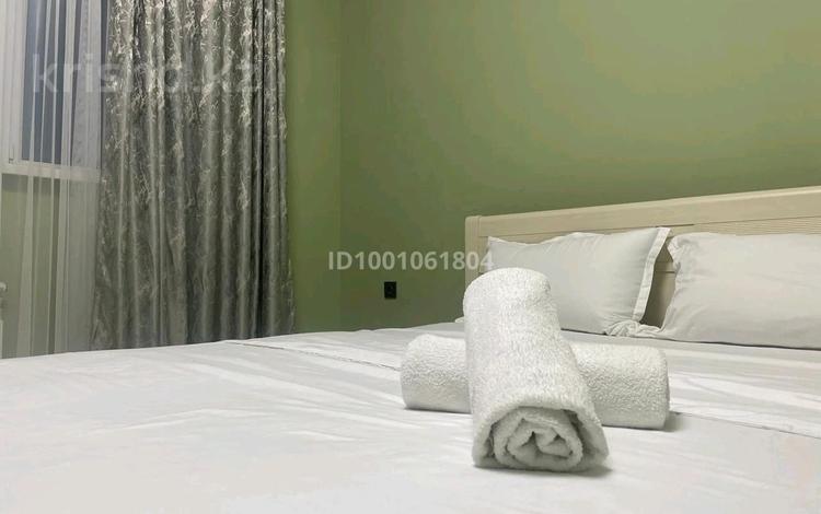 1-комнатная квартира · 64 м² · 1/6 этаж, мкр Нурсая 1 — Минимаркет Самал за 2 500 〒 в Атырау — фото 26