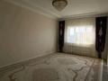 Отдельный дом · 4 комнаты · 300 м² · 9 сот., мкр Жулдыз, Кажел Сариев 7 за 65 млн ₸ в Атырау — фото 2