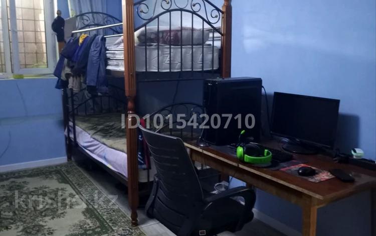 3-комнатная квартира · 60 м² · 1/5 этаж, мкр 16-й военный городок, Мпроспект суюнбаякр 16-й военный городок 178 — Бкмаханова за 250 000 ₸ в Алматы, Турксибский р-н — фото 2
