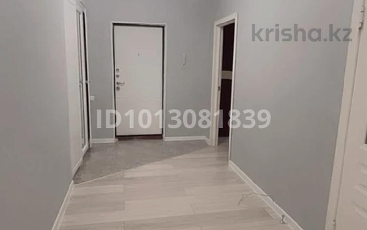 3-бөлмелі пәтер · 92 м² · 9/10 қабат, Рыскулбекова 16, бағасы: 41 млн ₸ в Астане, Алматы р-н — фото 2