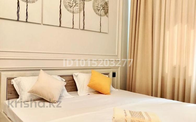 1-комнатная квартира · 50 м² · 3/16 этаж, Сырым батыра 99/3 — Байдибек Би Толеметова за 15 000 ₸ в Шымкенте — фото 2