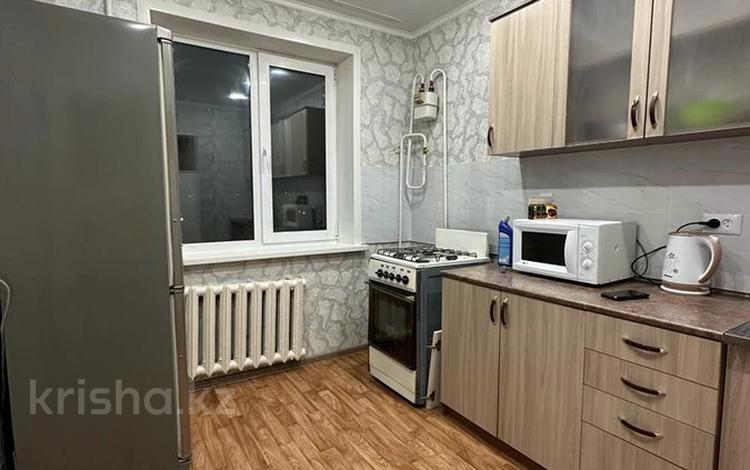 3-комнатная квартира, 65 м², 10/10 этаж, набережная за 22 млн 〒 в Петропавловске — фото 2