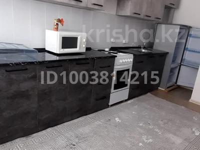 3-бөлмелі пәтер · 90 м² · 8/12 қабат, 11 35/1, бағасы: 130 000 ₸ в Туркестане