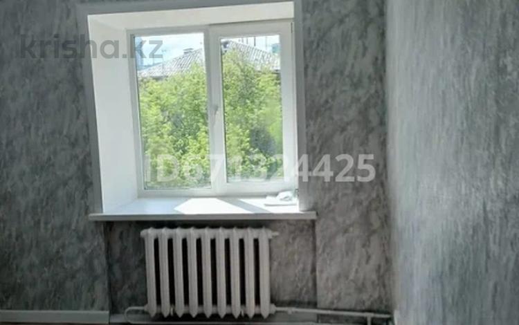 1 бөлме · 12 м², 30 гвардейской дивизии 18, бағасы: 130 000 ₸ в Усть-Каменогорске — фото 2